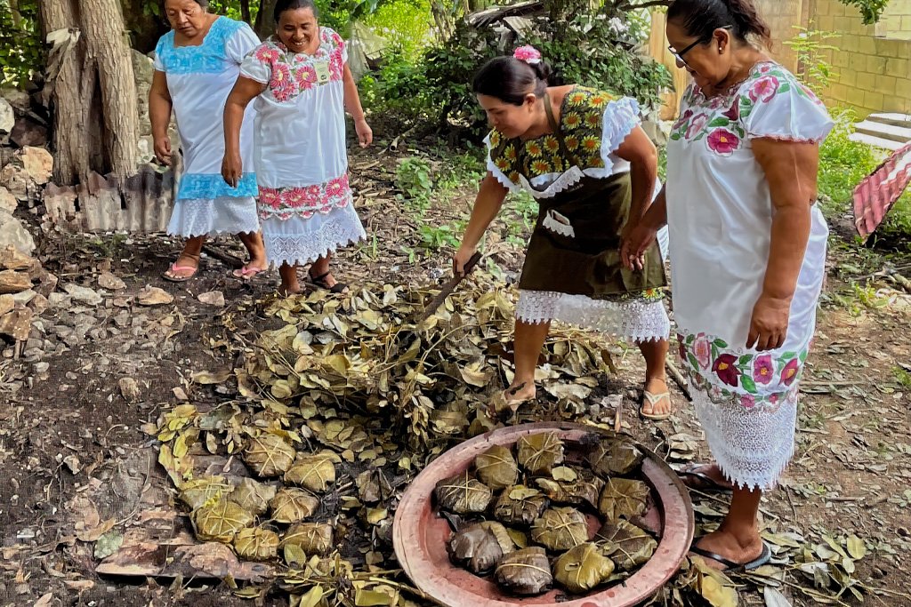 A cultural immersion in the Maya cuisine